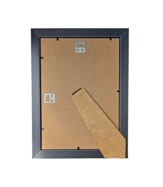 Рамка А4 темне дерево 21*30 см 07007 фото